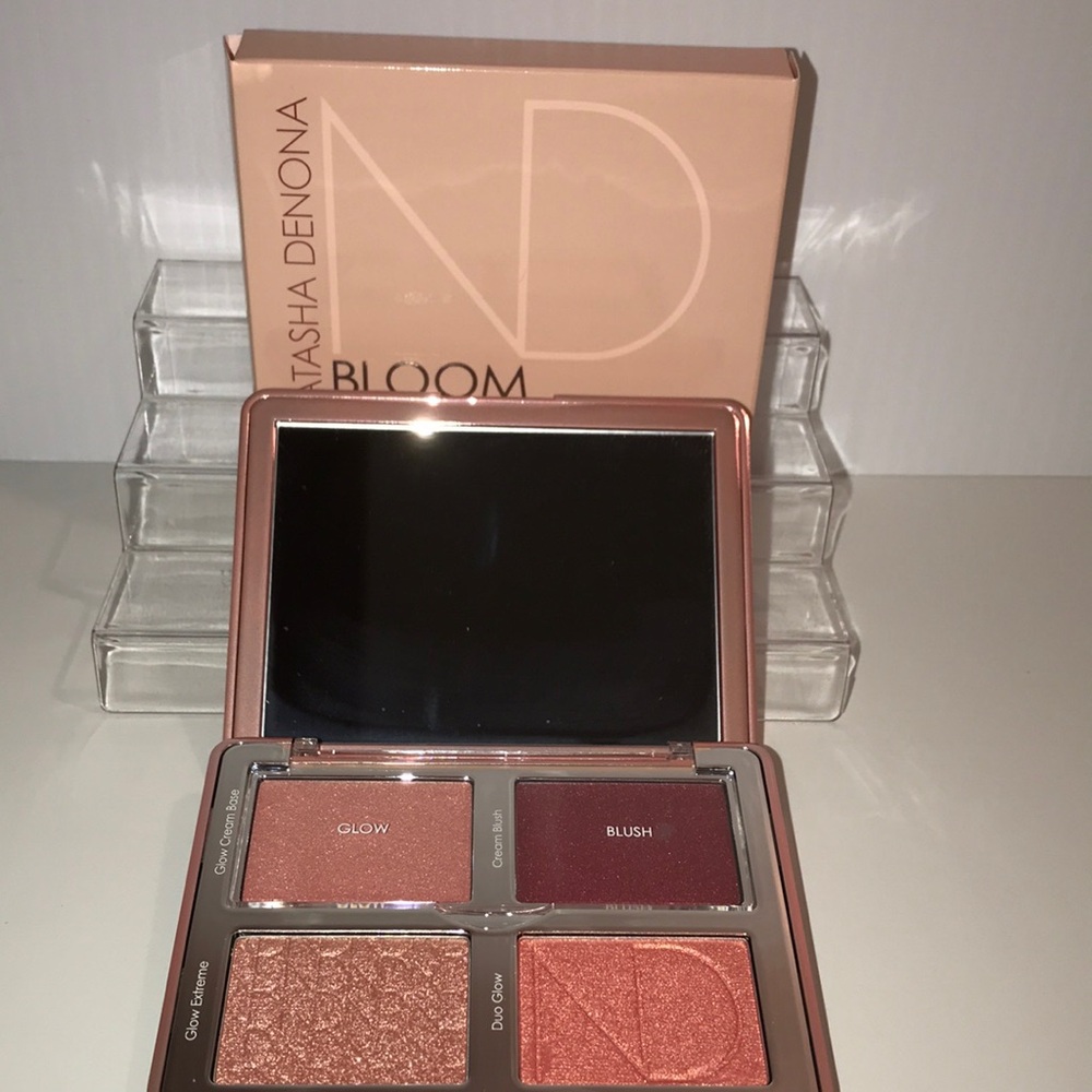 NATASHA DENONA Bloom Face Glow Palette NEW